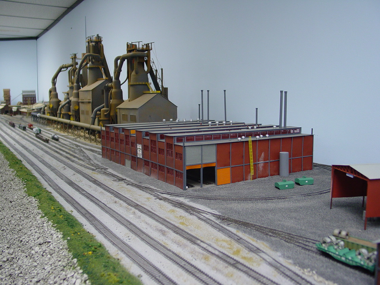 Mike Pennie is modelling Bethlehem Steel in N scale.